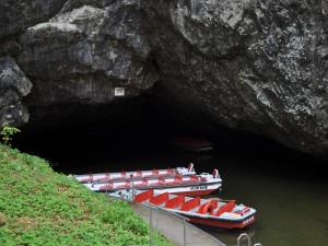 Okolí Jedovnice, Punkevní jeskyně lodičky, Chráněná krajinná oblast Moravský kras